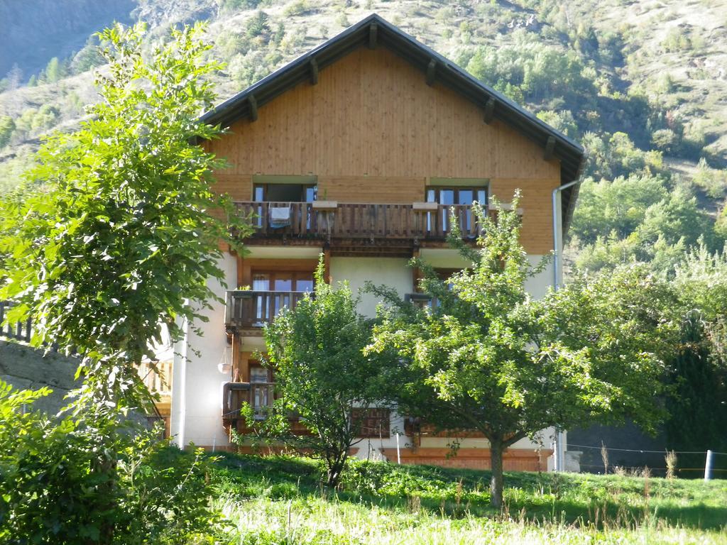 Chalet Les Alpes - Le Sapey เวนอสค์ ภายนอก รูปภาพ