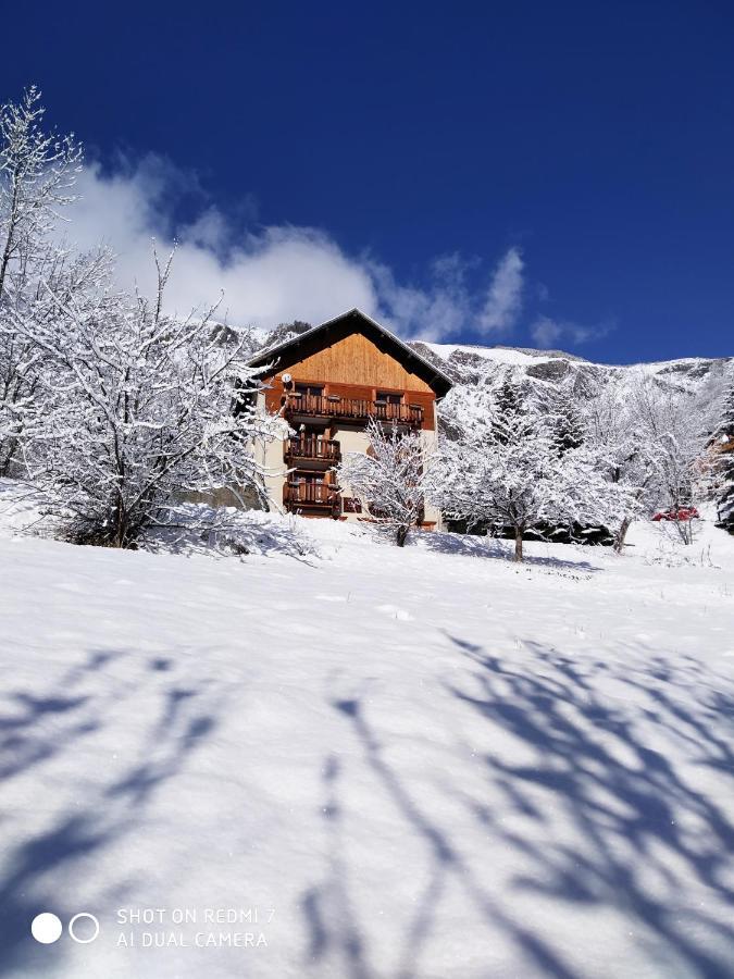 Chalet Les Alpes - Le Sapey เวนอสค์ ภายนอก รูปภาพ